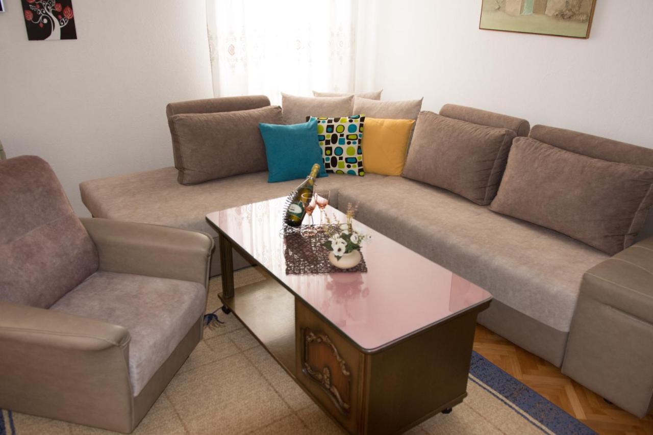 Apartment Elmari Prilep Eksteriør bilde