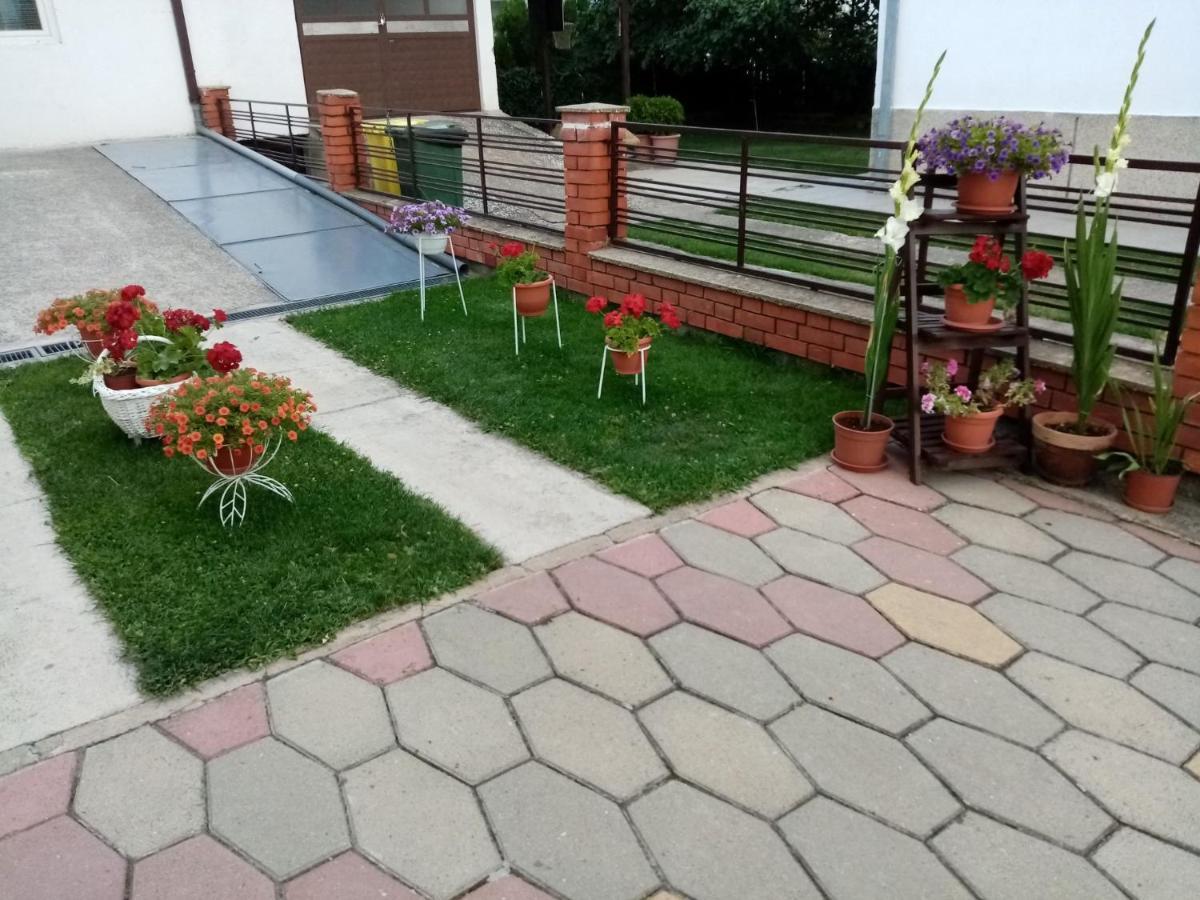 Apartment Elmari Prilep Eksteriør bilde
