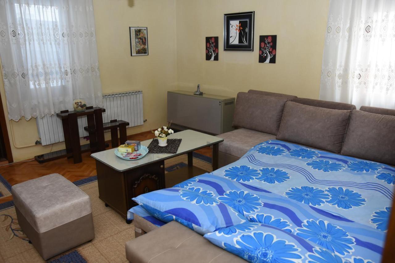 Apartment Elmari Prilep Eksteriør bilde