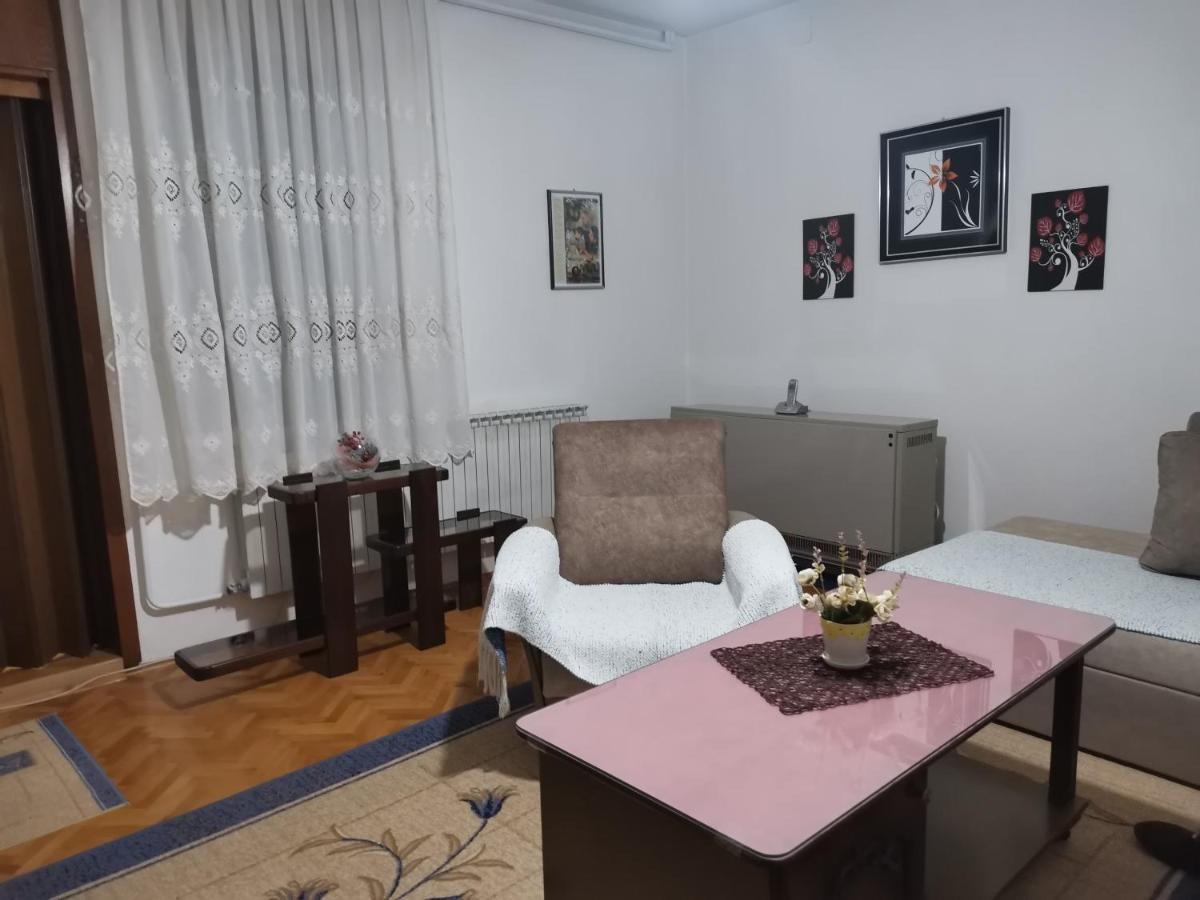 Apartment Elmari Prilep Eksteriør bilde